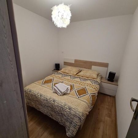 Appartement Le Cosy 3 Etoiles Саяґуз Екстер'єр фото