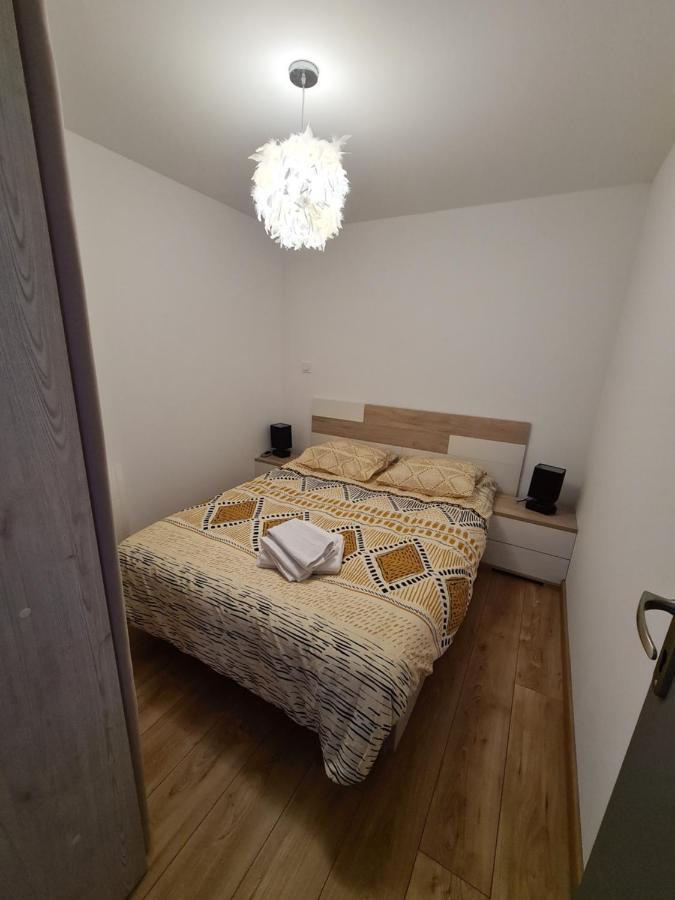 Appartement Le Cosy 3 Etoiles Саяґуз Екстер'єр фото