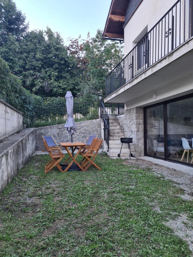Appartement Le Cosy 3 Etoiles Саяґуз Екстер'єр фото